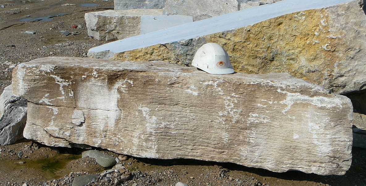 weatheredge limestone large