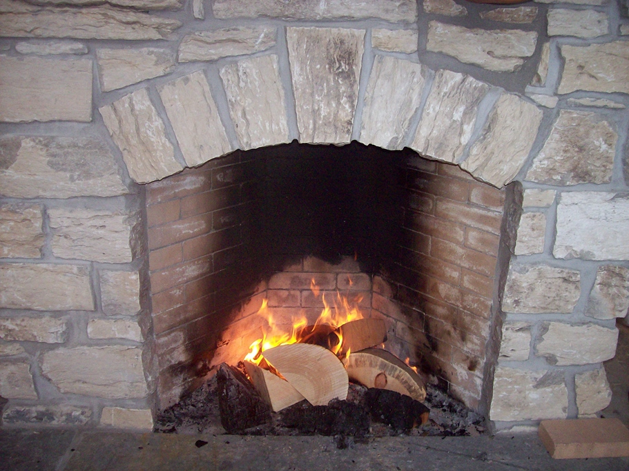 Weatheredge Limestone Weathered-face Ledgerock Fireplace